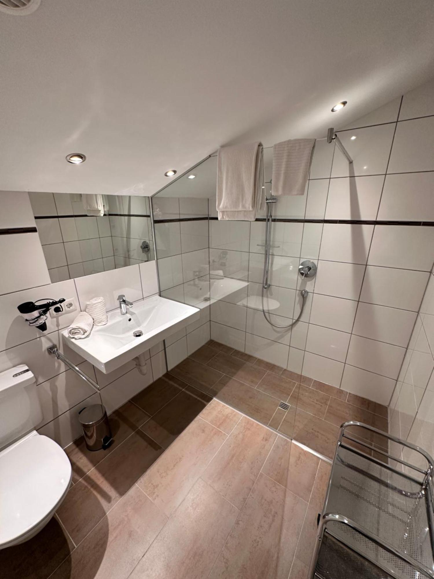 Zentrum Appartements Lorenzin 사슈른 외부 사진